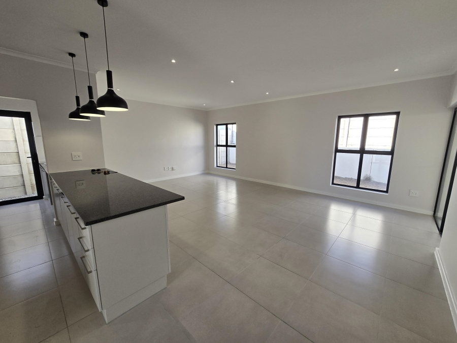 To Let 3 Bedroom Property for Rent in Haasendal Western Cape